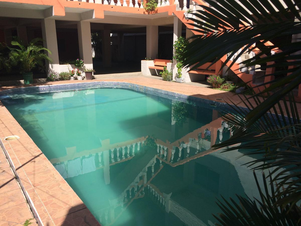 Hotel Casa Marina La Ceiba Dış mekan fotoğraf