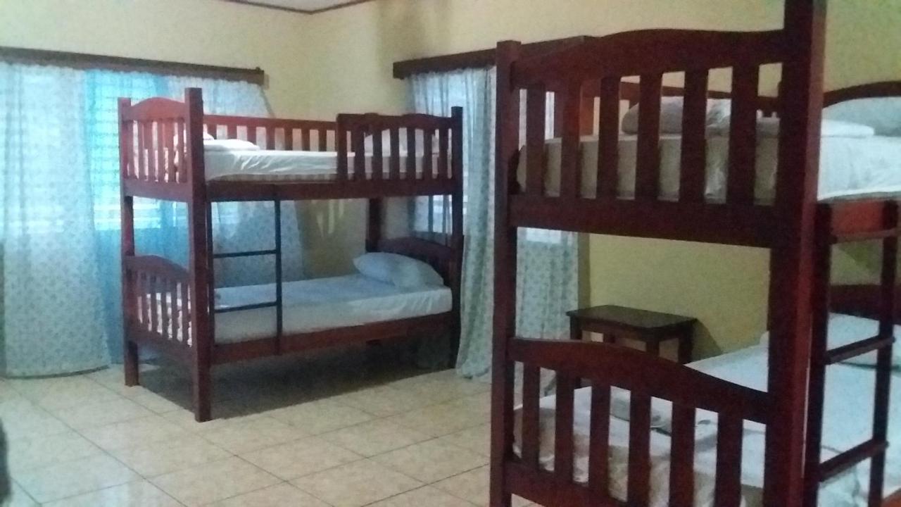 Hotel Casa Marina La Ceiba Dış mekan fotoğraf